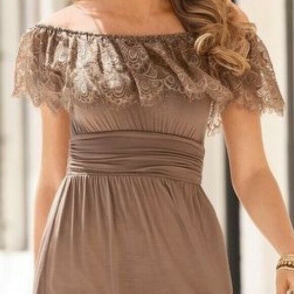 Boston Proper "banded lace" off the shoulder Top - Picture 1 of 3